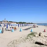 Agenzia Vear- Cile 41 Apartamento *