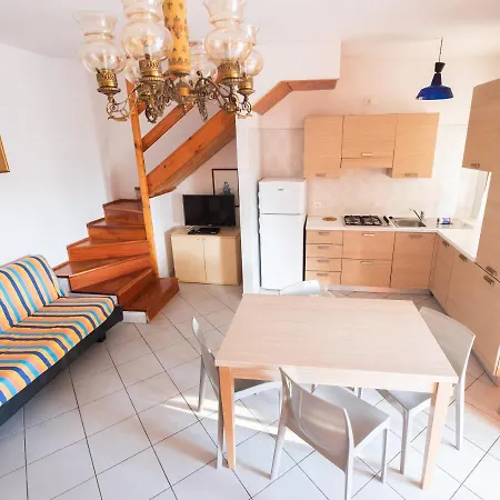 דירה Agenzia Vear- Cile 41 לידו דלה נציוני